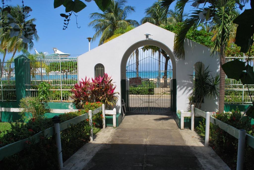 Ocho Rios Sandcastles Resort On The Beach 1 Bedroom Apartment On The Beach Eksteriør billede